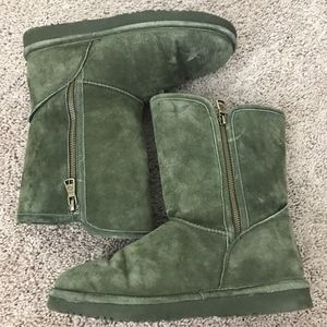 Olive Green Lam Boots (Similar to Ugg)